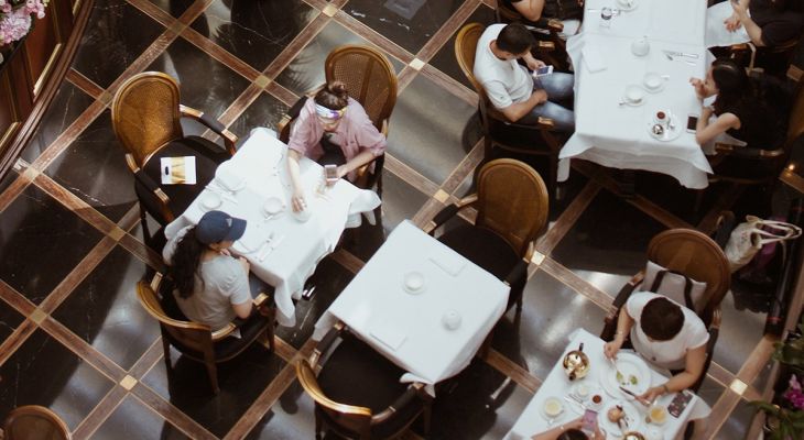 Le protocole sanitaire des restaurants en zone d'alerte maximale Le protocole sanitaire des restaurants en zone d'alerte maximale