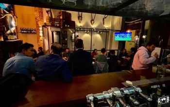 Explorez les meilleurs bars et restaurants à Paris : le guide ultime !