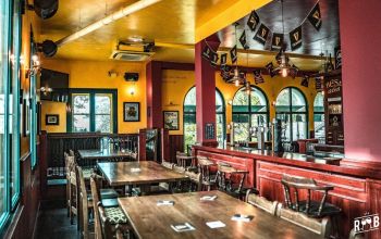 Ambiance “caliente” : où trouver les meilleurs bars dansants à Paris ? Ambiance “caliente” : où trouver les meilleurs bars dansants à Paris ?