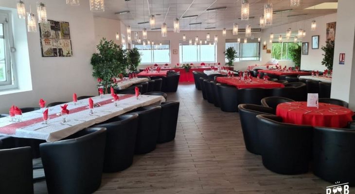 Daily'Ce : un restaurant dansant qui allie ambiance et gastronomie Daily'Ce : un restaurant dansant qui allie ambiance et gastronomie