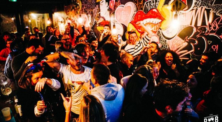 Bar dansant à Lille : Comment Aborder de Nouvelles Personnes ?