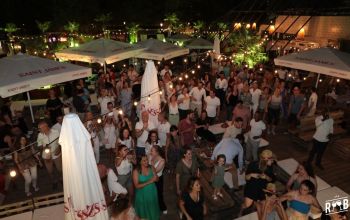 Restaurant dansant : Fêter le réveillon de noël en famille Restaurant dansant : Fêter le réveillon de noël en famille