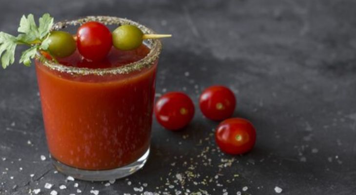Le Bloody Mary : Histoire et évolution d'un cocktail légendaire