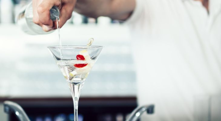 Les cocktails signatures pour accueillir 2025 avec panache