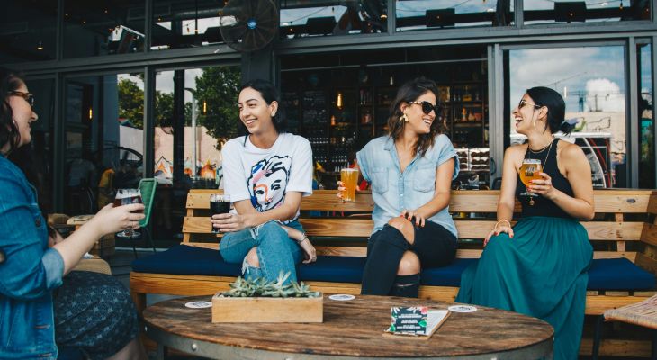 Les meilleurs bars terrasse à Clermont-Ferrand pour vos soirées estivales