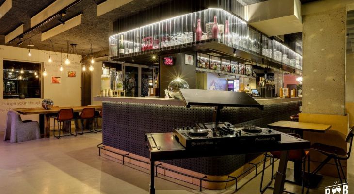 Bar insolite : Quels établissements pour une soirée mémorable à Paris ?