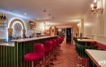 Où sortir à Paris le vendredi soir : notre sélection de bars pas chers Où sortir à Paris le vendredi soir : notre sélection de bars pas chers