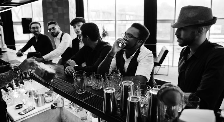 Les bars les plus insolites à privatiser en ce moment en France