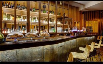 Paris : quel bar avec traiteur réserver pour un événement privé ?