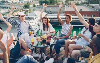 L’été indien est là : quelles soirées organiser à l’arrivée de l’automne ?