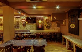 Hall's Beer Tavern #3