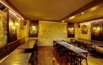 Hall's Beer Tavern #4