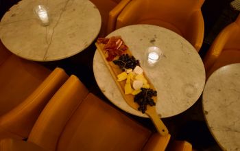 Dupont Café Bibliothèque #12