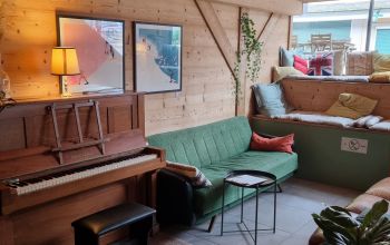 Wood bar #2