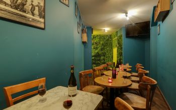 La Marchandise Café #8