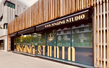 Singing Studio Paris - Concert Room #18