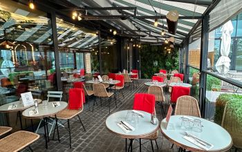 O 2 Scenes Restaurant #6