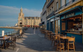 Le 7 Cafe #2 Le 7 Cafe #2