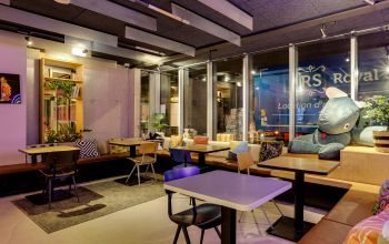 Moxy Lunch Bar #4