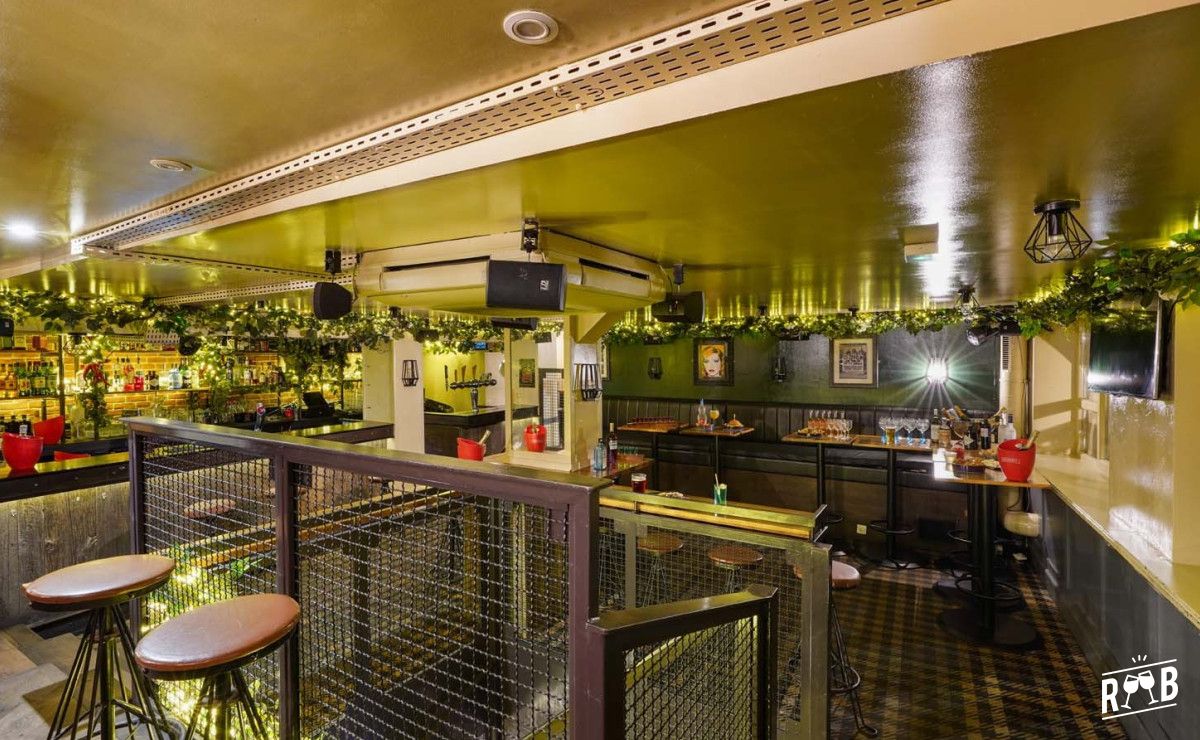Le Pub Saint Michel #4