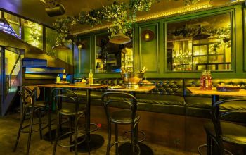 Le Pub Saint Michel #13