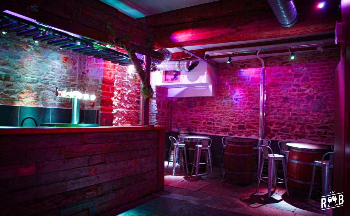 Little Pub #15