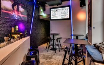 La Pharmacie Bar #13