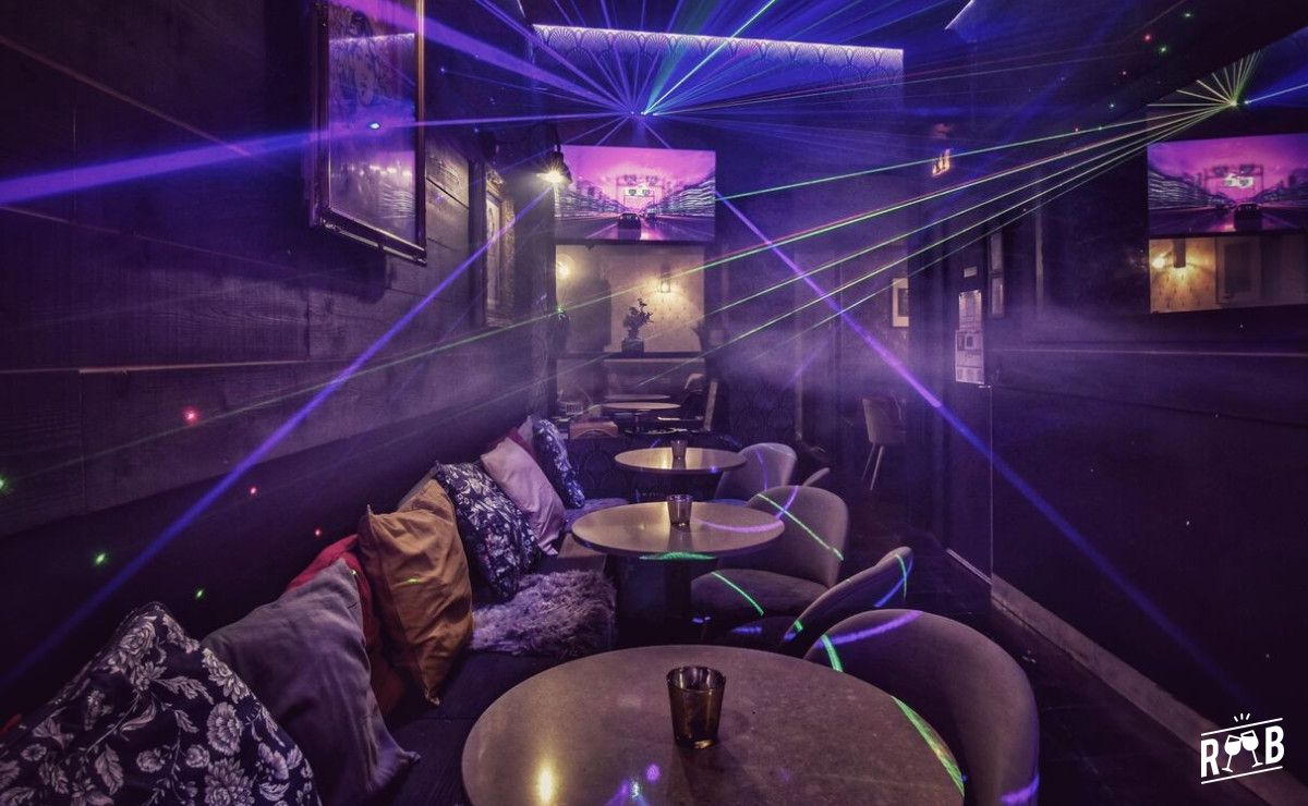 Le 1920 Bar #1