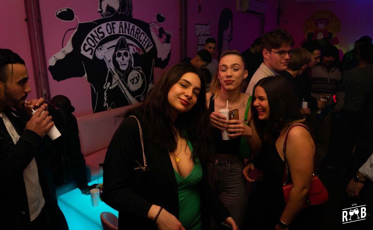 The J’Club  #8