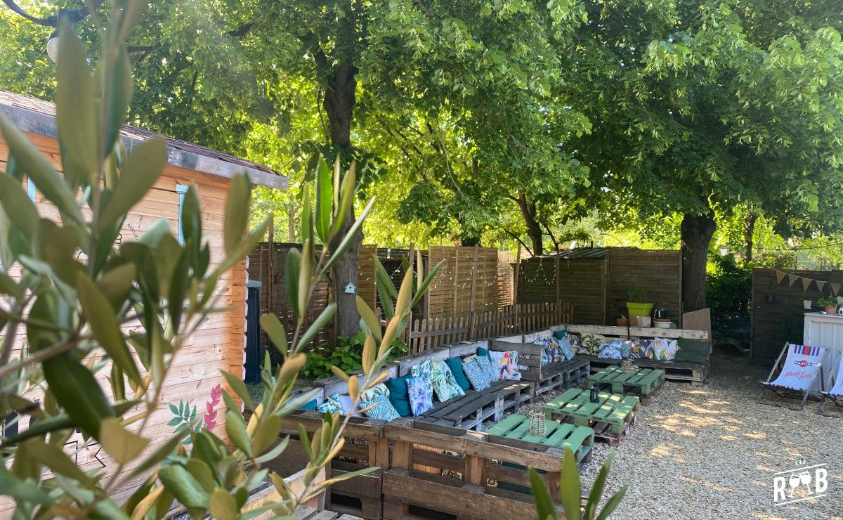 Le Pavillon Rouge #3 Le Pavillon Rouge #3