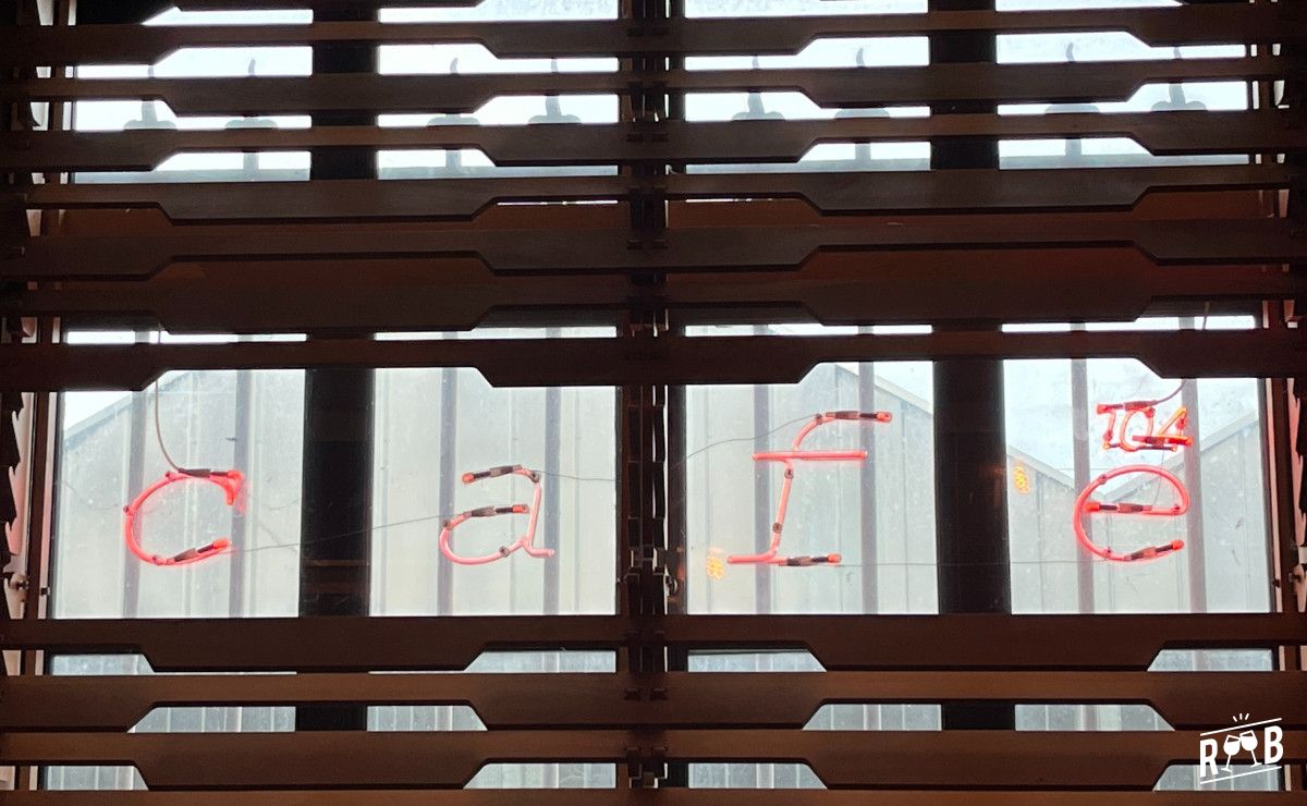 Café Caché #8 Café Caché #8