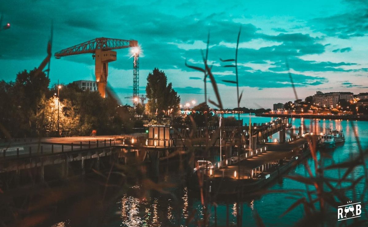 Levrette Café Nantes #8 Levrette Café Nantes #8