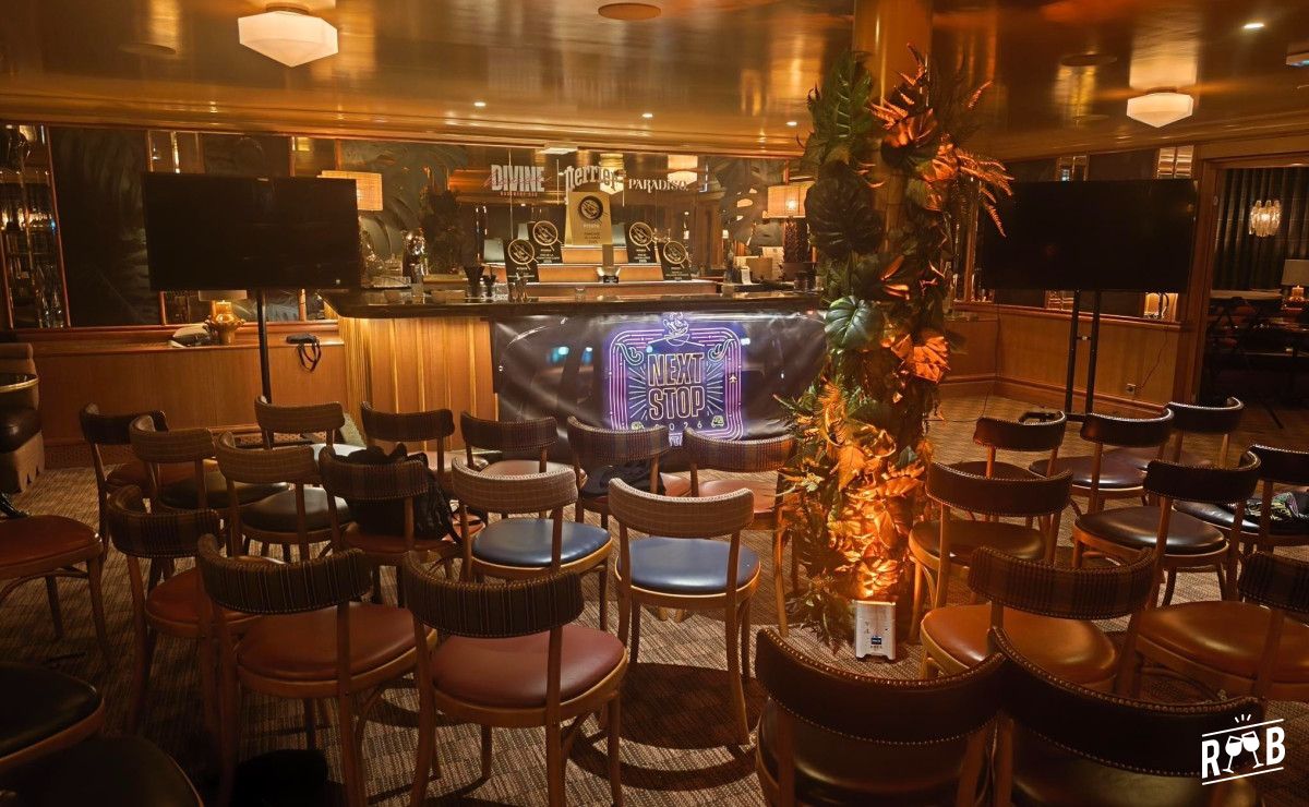 Public House #13