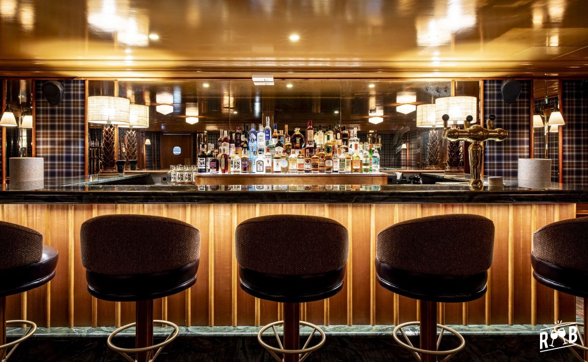 Public House #14