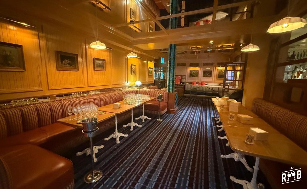 Public House #20