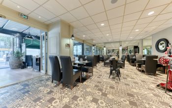 Brasserie Debourg #19 Brasserie Debourg #19