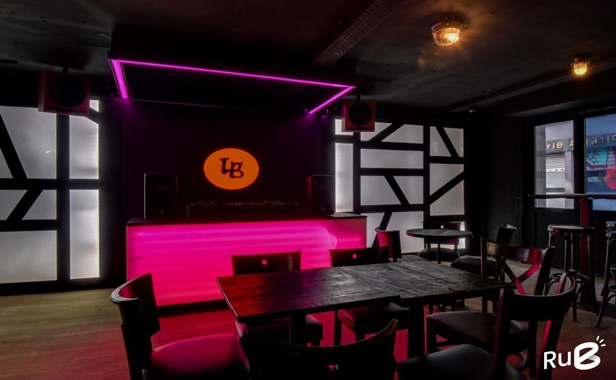 Les Bêtises Bar #5 Les Bêtises Bar #5