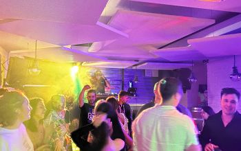 FIESTA LATINA